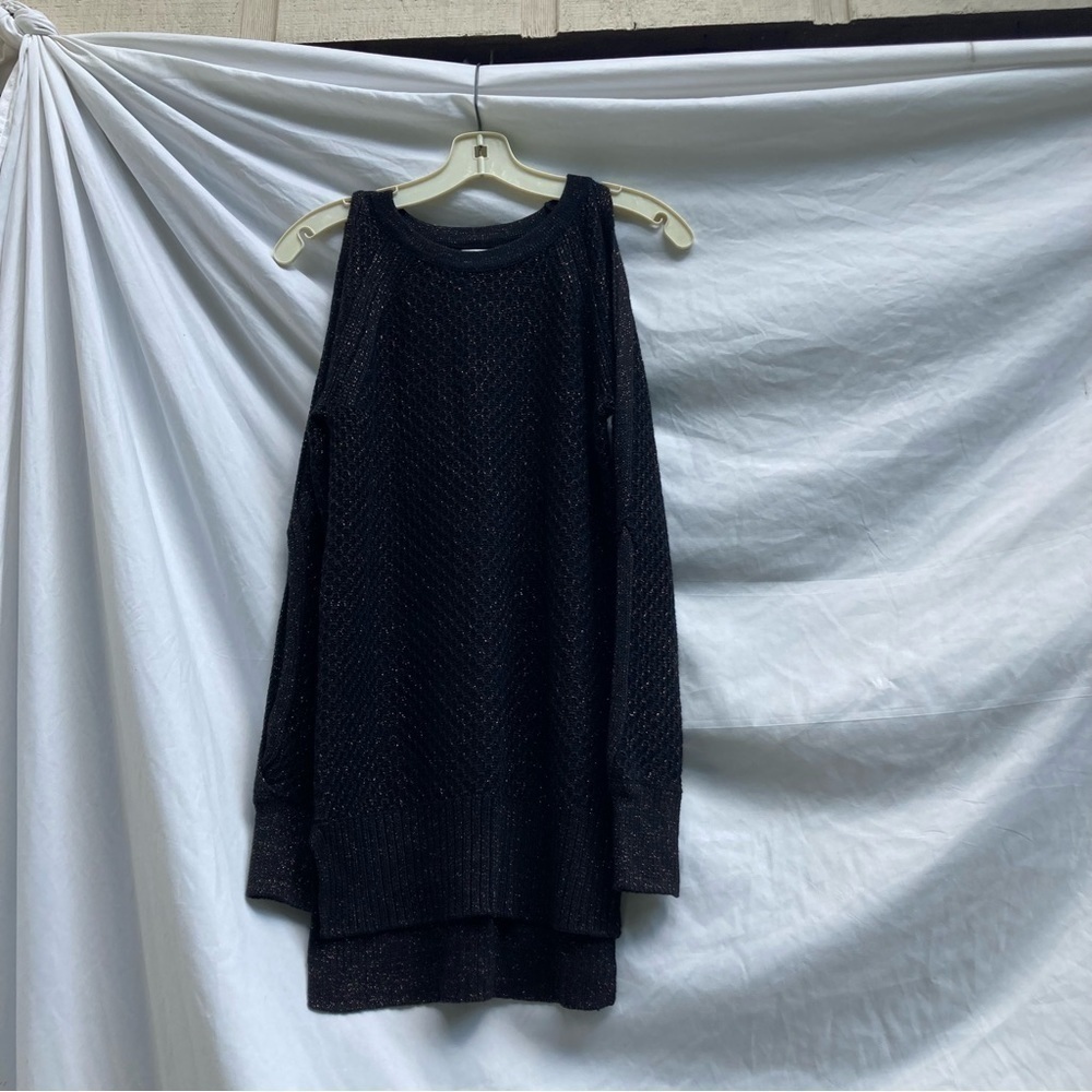 Maurice’s NWT black with bronze glitter and open sleeves sweater, size XS